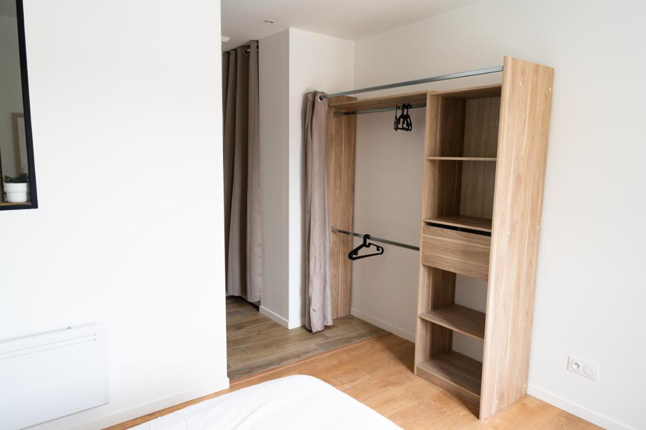 Calme & Confort Avec Parking Prive A 索米尔 外观 照片